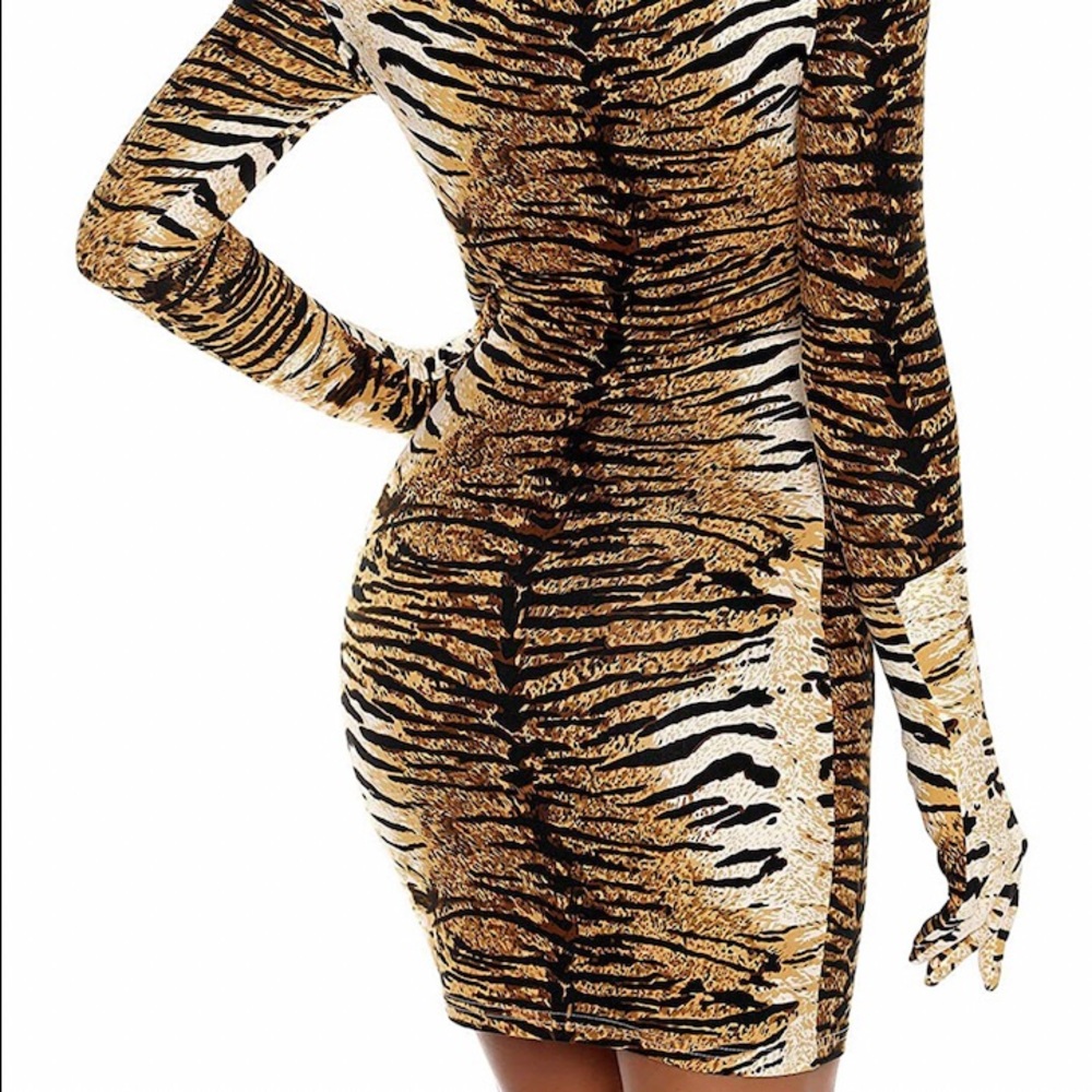 Tiger print dress and gloves for women. Size S